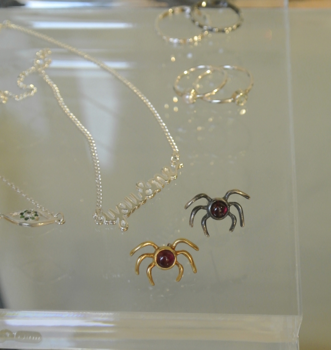 Maria Nilsdotter spider earrings