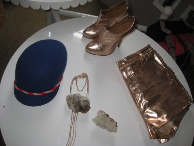 Shiny Minimarket shorts and heels with Bjørg jewelry and Soulland hat